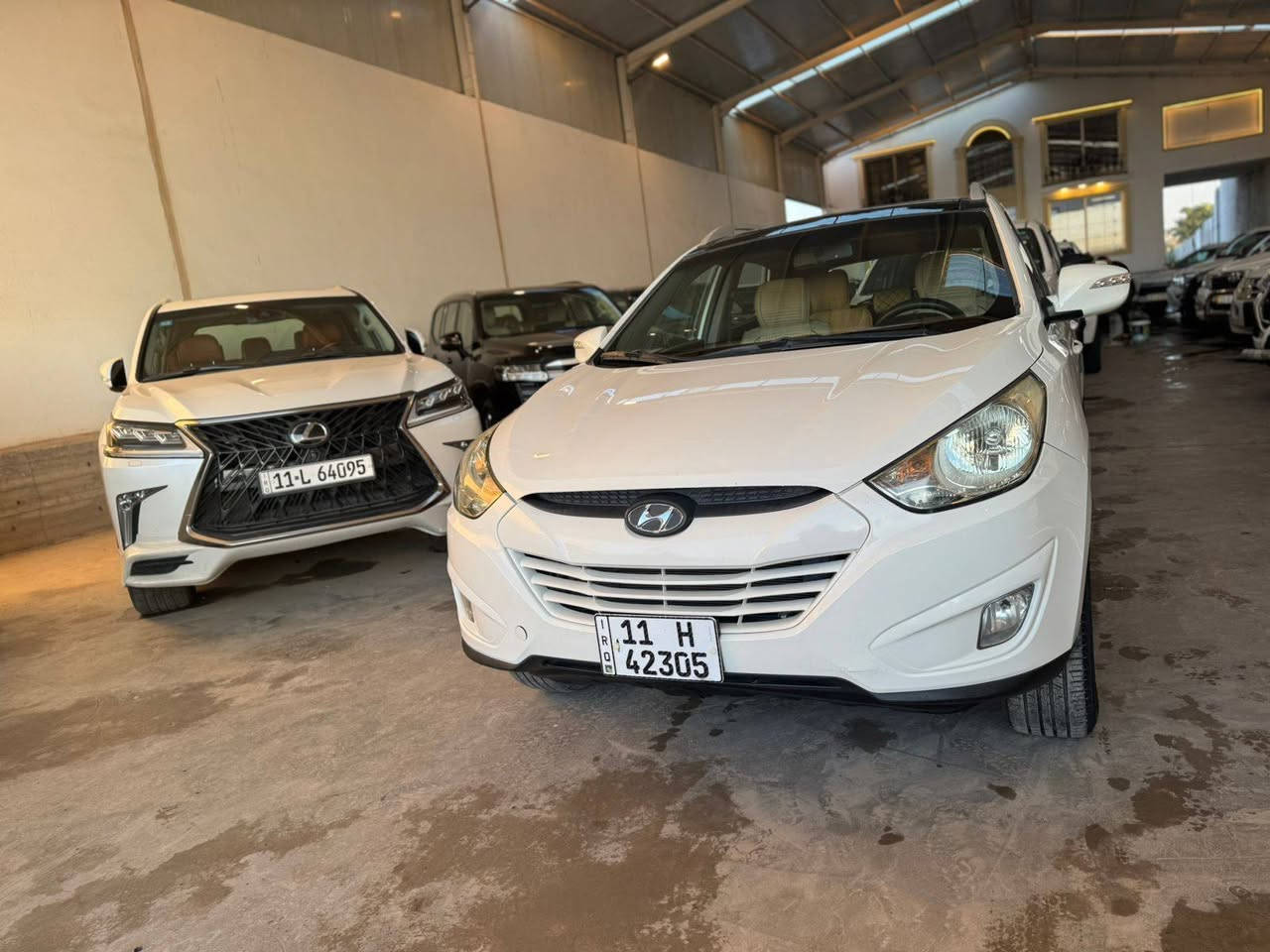 السلام عليكم توسان 2013 مكفوله كفاله عامه من الصبغ والتبديل والبارد فول واحد على واحد فتحه رقم بغداد سياره حلوه و جديده سعر السياره 145 وبيها مجال شي قليل رقم التليفون *********** وبي واتساب عنوان بغداد
