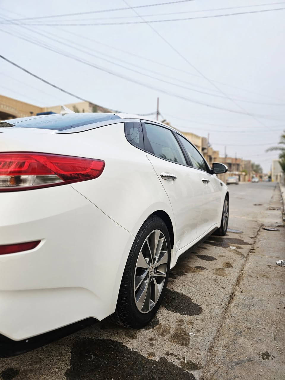 سلام عليكم
اوبتما للبيع فقط وراد أمريكي مكفوله كفاله عامه مواصفات S
تبريد مناخين صندوك ذكي نقطه عميا دخول ذكي كشنات جلد كشن السايق كهرباء تشغيل بصمه ترحيب عند الأبواب شاشه كبيره كامره دواره رادار امامي خلفي مانع انصدام بصمه بالابواب بيها هواي مواصفات انوب معروفه مواصفات S عليه منضومه غاز محرك 2400 gdi 
السعر 175 وبيها مجال 
رقم الهاتف ***********
رقم الهاتف ***********
