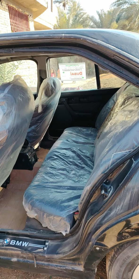 اللهم صل على محمد وآل محمد 
متاح BMWموديل 1991حجم 525
سياره جاهز تخم تاير حداديه مكينه مسكر 
فانوس كير اوتماتيك مصبوغ عام جماليه مكفوله 
سياره مكان طوريج رقم هاتف ‭0772 399 5382‬

