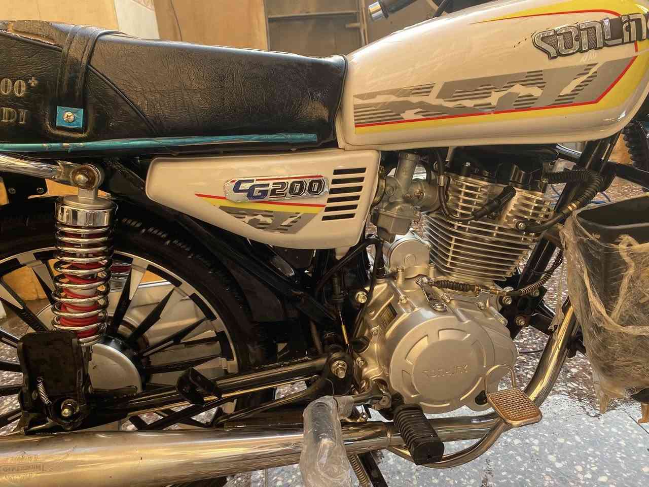 السلام عليكم دراجة سونك مديل 2025 كفالة عامة احلى من الصورة كلهة شغالة مابيهة اي نقص مكاني بغداد الطالبيه الاستفسار عل هاذة الرقم ***********السعر 700وبيه مجال
