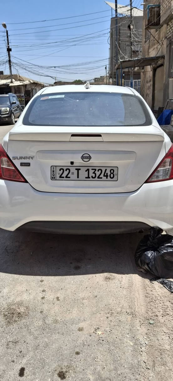 نيسان صني هندي شباج نحله موديل ٢٤ للبيع 
السعر 123 بيه مجال بسيط 
ماشيه ٢٨ 
كفاله 
*********** 
نجف
