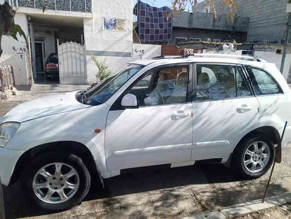 شیری تیکۆ مودیل 2012
سەنەوی پلاستیک ، مەشروع 
وەتەنی ،پیش و دوای کەپس
سەیارەکە لەرەسمە جوانە 
روبەروو جوانترە
بی مەسەرەفەو ماڵی دووستە 
سعری 42گڵاو کەمیک مەعمەلە
شۆن جەم جەماڵ
0772 3855642
***********
