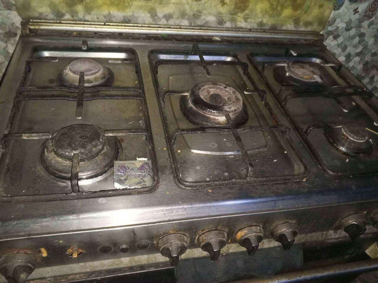 حبايب طباخ 5عيون بس عين وحده ما تشتغل. 
المكان كربلاء. ابيعه بسعر 100وبي مجال ل شراي


**إذا كنت صاحب هذا الإعلان وتريد حذفه لأي سبب، رجاءا أرسل رسالة إلى الدعم الفني**