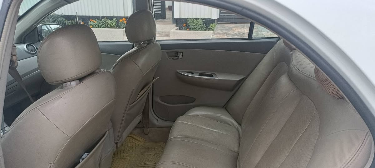 مكاني كركوك بي دفتر بانزين سنويه ٢٠٢٧ نوه سياره BYD للاستفسار اتصال على الرقم الاتي *********** وعلى واتساب *********** سعره ٦٢ وبي مجال
