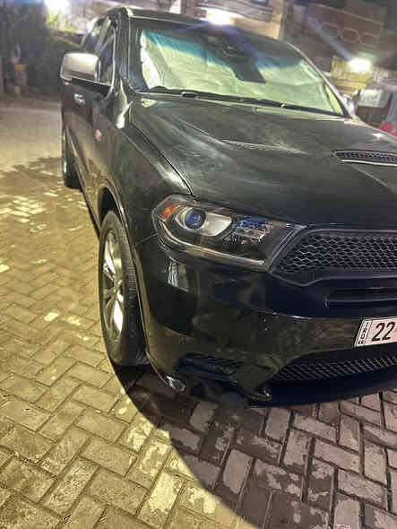 سلام عليكم دورنكو موديل 2017سياره جديده كلش مال بيت ما ماشيه ٧٥ حقيقي فول موصفات بيه أربع قطع صبغ السعر ٢٠٠ تصال ***********
