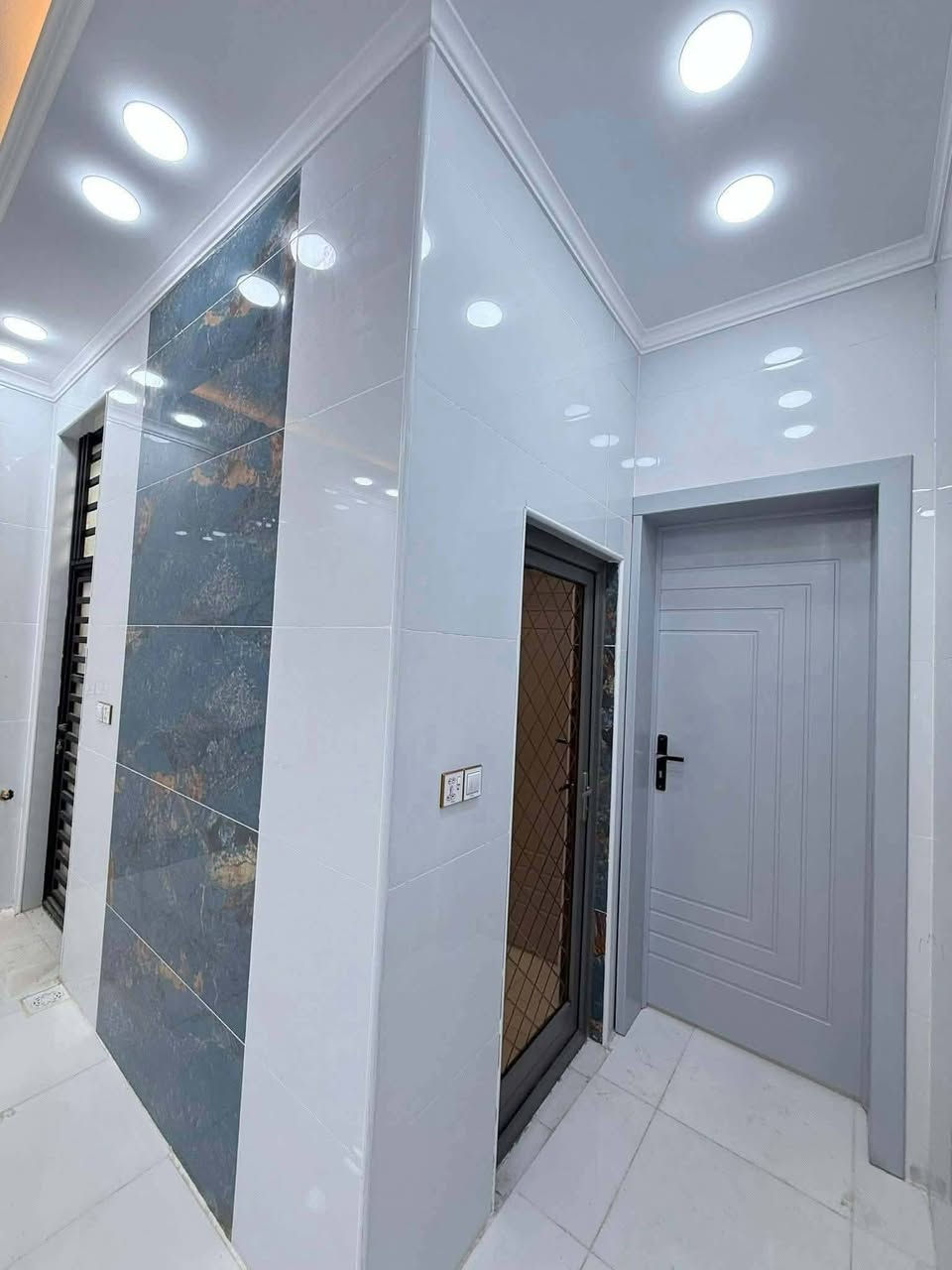 🔥لا تفوت الفرصه 🔥 #تابع🧷
بيت100متر طابق ونص #vip للبيع شغل درجه اولى شغل هندسي

حي النداء #شارع مجمع بيتي موقع البيت جدا مميز ❄ يبعد عن الشارع المجمعات 100 متر فقط فرع رئيسي

يحتوي على #غرفه عدد 2
صاله مطبخ استقبال حمامات خارجيه وداخليه

البيت  🌌🌠

السعر 112 مع المجال جديد ما مسكون

للاستفسار ***********سيد محمد
