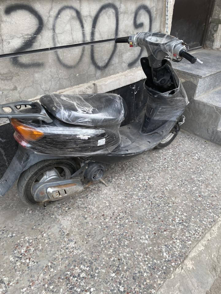 دراجة عصفورية ٦٠ كهربائيات شغاله كفرات نضافة 100% كابريته جديدة شغاله هندر واحد و عوزها باتري جيب باتري و شغل سلف شلعه و معدل الدراجة ب ٢٠٠ و بيها مجال مستعجل على بيعتها مكاني كاظمية هذا رقمي ***********
