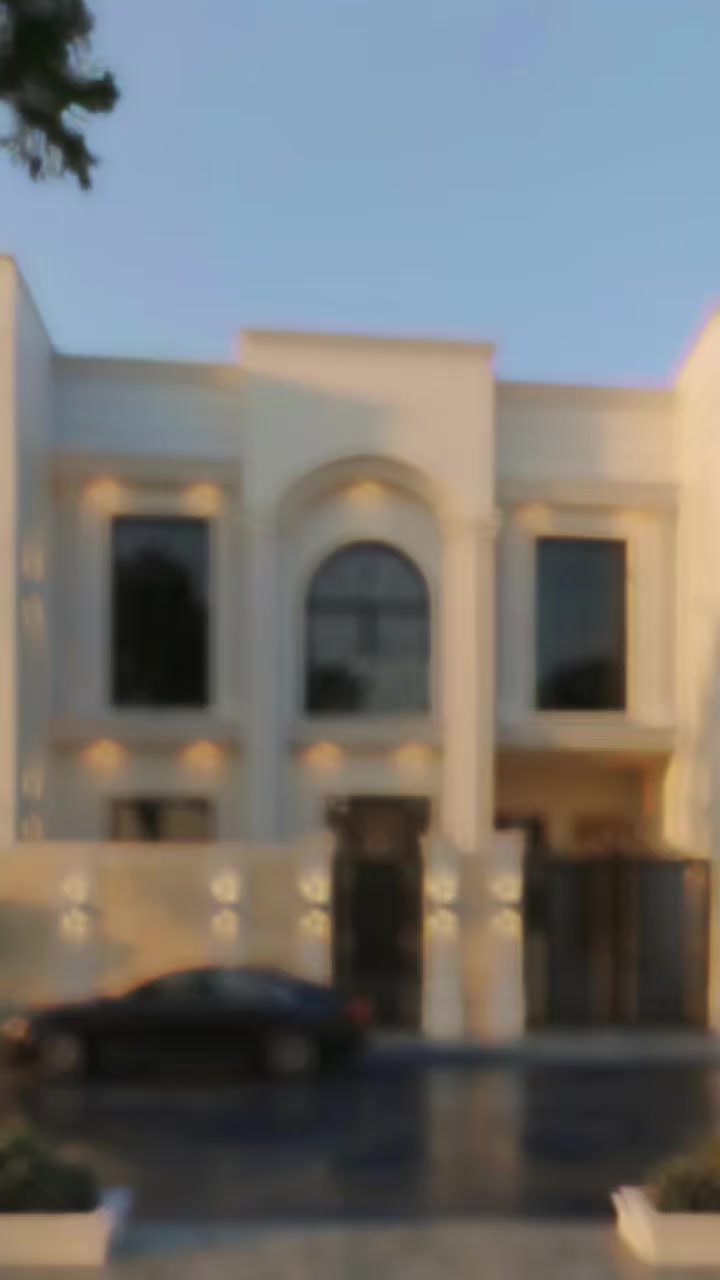 تصميم واجهة منزل طابق واحد بعرض10 متر
التصميم: MUHANNAD
📞 ***********
