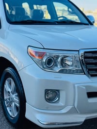 لاندكروز • ٢٠١٥ • ٦ سلندر