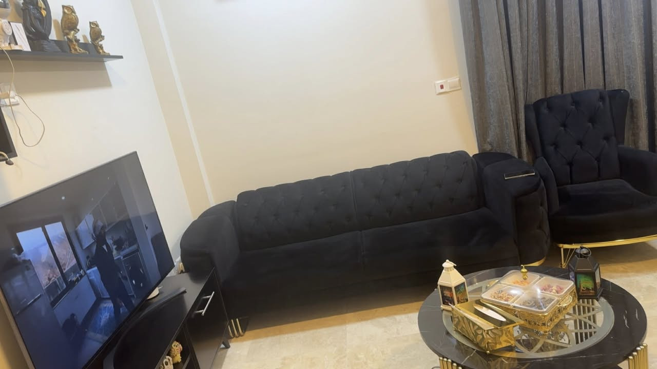 السلام عليكم اني مندوبة وهذا تخم تركي ٨ مقاعد مكانه بغداد زيونة سعره 350


**إذا كنت صاحب هذا الإعلان وتريد حذفه لأي سبب، رجاءا أرسل رسالة إلى الدعم الفني**