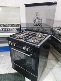 بسعر البلاش بس ب110 الف طباخ  مصري شرط الشغل والنظافه  للتواصل  077450...
