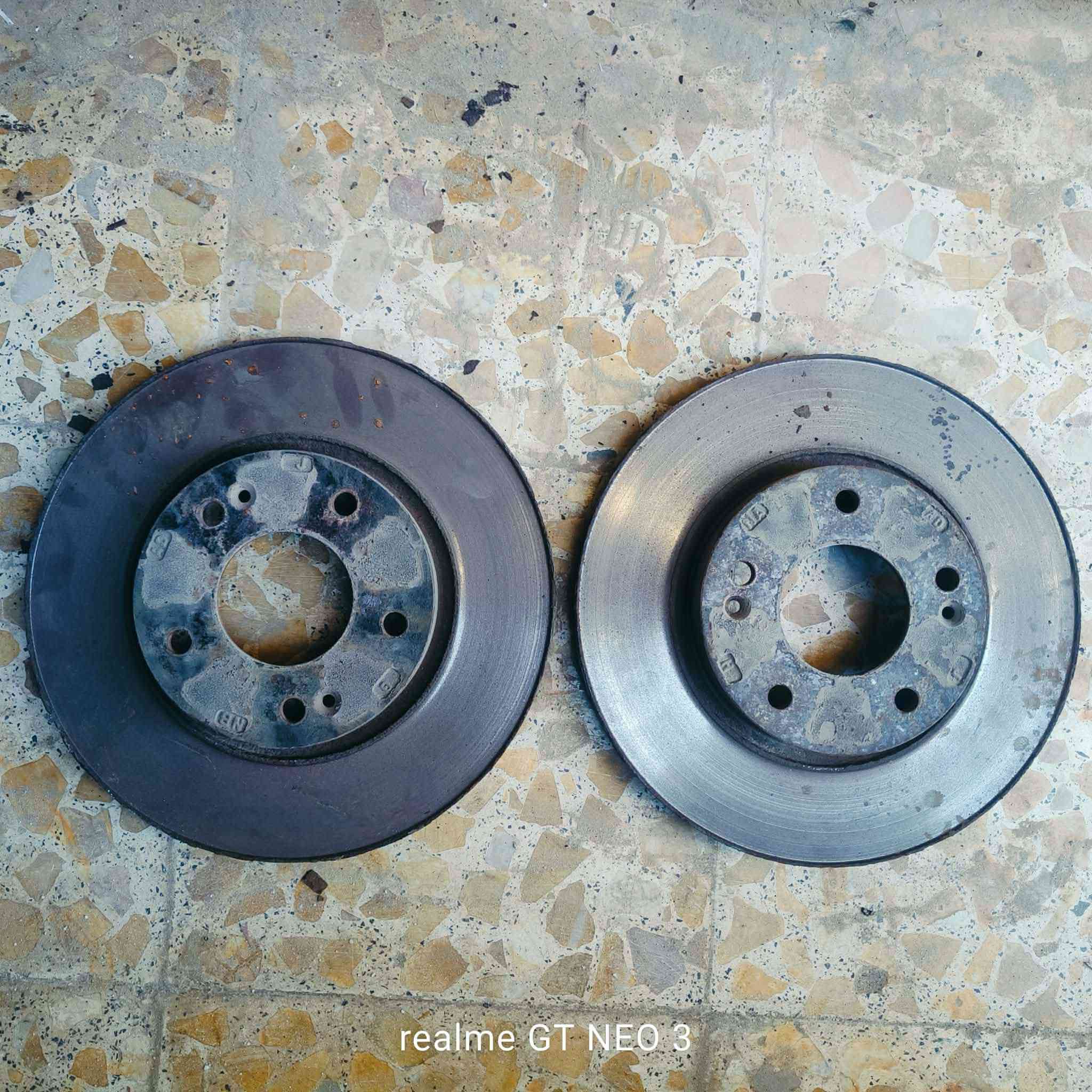 للبيع واسط فضاء الحي....***********
