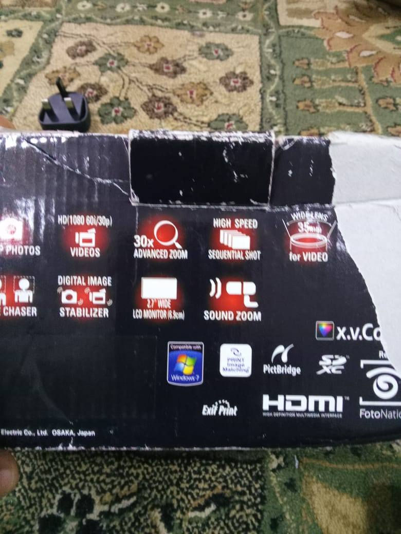 كامره سانيو مديل 2009 شغاله جديده
فديو وصوره غراضهه كامله شحنتين كيبلات كامله
سعرهه 150 الف
*********** اتصال وتساب
