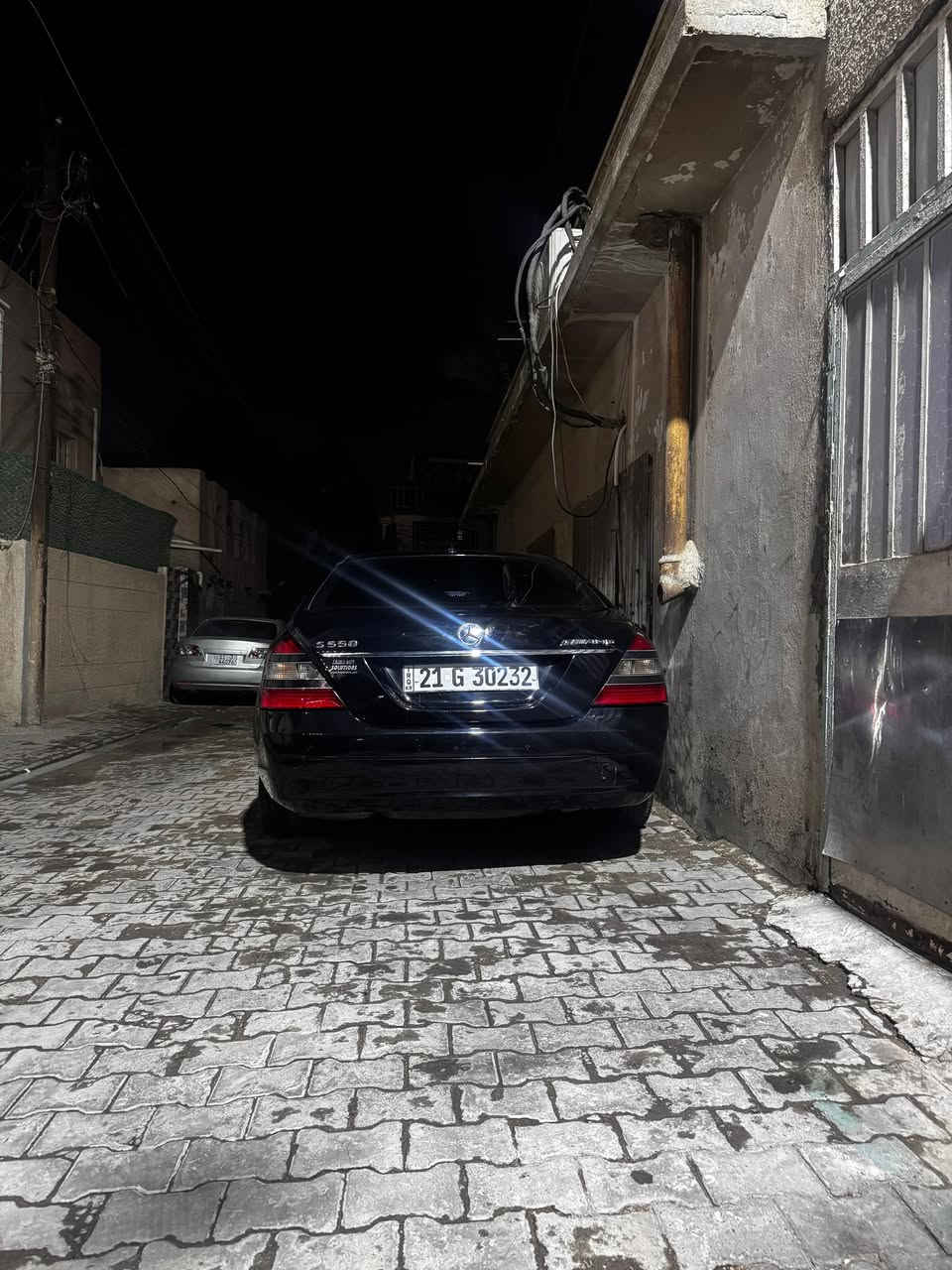 مارسدس s550  v8 رقم سليمانيه جاهزه من كل النواحي تبريد جوبلسات صدر تخم تاير كله جديد تحويل ثاني يوم مضال بالسنويه  العنوان بغداد الجديده السعر 185 الهاتف ***********

