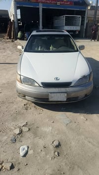 لكزس • ٢٠٠١ • رقم بصره