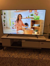 شاشة TCL • ٥٥بوصة • مستعمل شهر