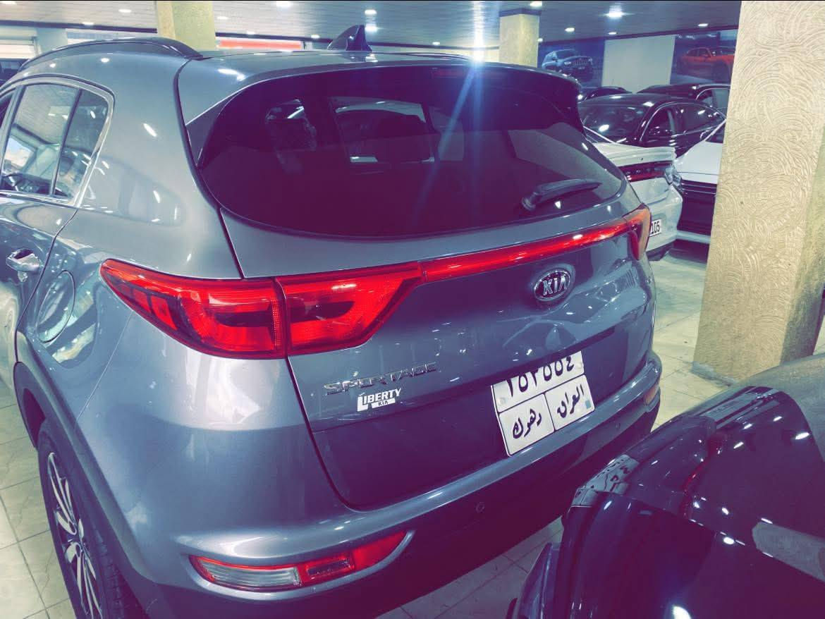 KIA Sportage2019 
لمتدد 1/1 
بانوراما 
جلد 
شاشه 
بصمه 
رادرات 
صندوق ذكي 
اشاير بلمري 
ماشيه 95mil
جاملغ امامي صبغ وكارت بلبوند 
ايرباك سترين سستم شركه بدون دواخل مكان اربيل 751 812 8981 أربيل, العراق
