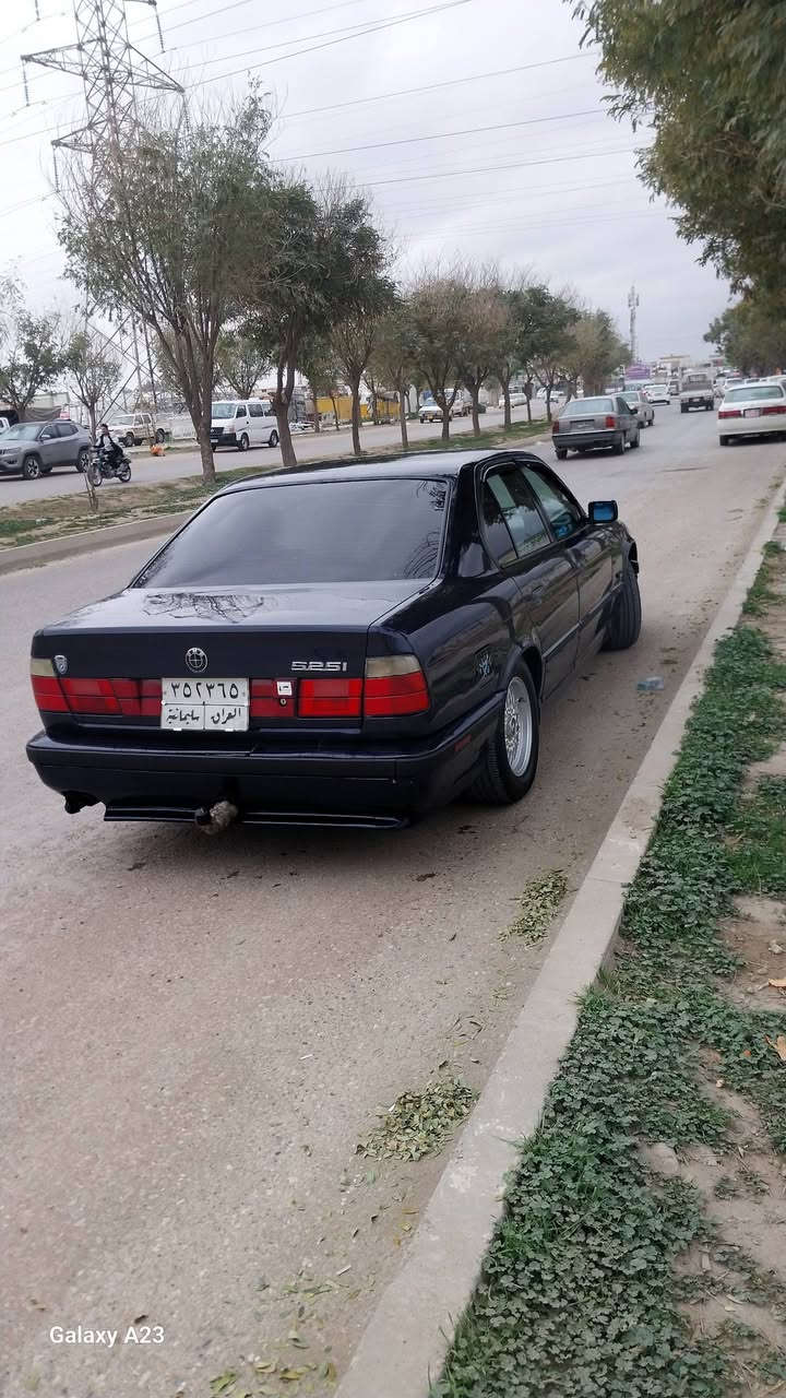 بەناوی خوای گەورەو میهرەبان
ئەم بیئێمە بۆ فرۆشتن 1994فوول بەس گێر عادیە دوو جام کارەبایە 
دەبڵ جەکمەجەیە 
دەبڵ هێرباگ 
مەکینە بانو خوار25
دیجیتاڵە
سلایتە
رەقەم سلێمانیە
سەنەوی یەک ساڵ قەرزارە
بەشەرتی تەحویل ئەیفرۆشم 
بۆنرخی جات بنێرە

ژم***********

ئادمینی گووڵ
