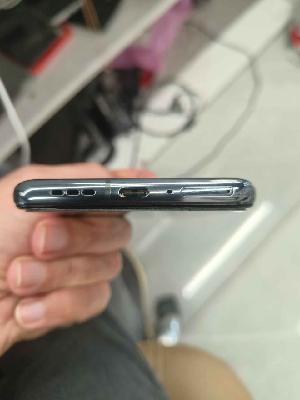 للبيع بلاك شارك 5 برو 256 رام 12
اخو الجديد بدون ملحقات يوجد توصيل السعر 375 الف كركوك, العراق


**إذا كنت صاحب هذا الإعلان وتريد حذفه لأي سبب، رجاءا أرسل رسالة إلى الدعم الفني**