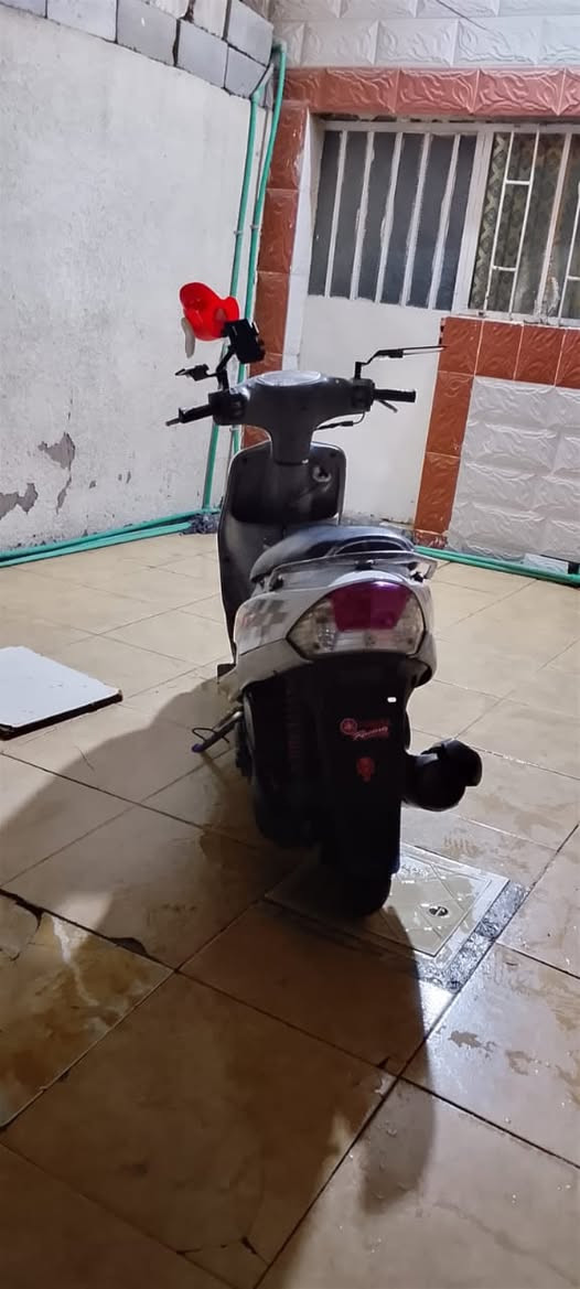 دراجة ماكس قچمة جاهزة محرك بلاد عوزهة ترتيب اشاير وسلف دراجة نظيفة وحلوة تايرات جدد سعرهة 525 وبيهة مجال بسيط
العنوان البصرة / الجمهورية 
***********
