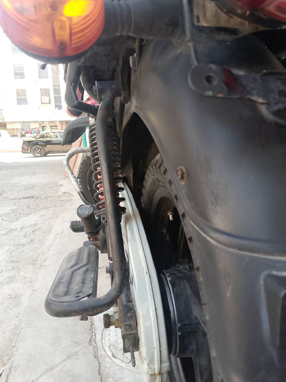 دراجه للبيع موديل 23دراجه حلوه اونظيفه نسيت النظافه100/100اوراق 7اصولي
مكاني بغداد كراده داخل السعر 1650الشراي يتصل 
***********
