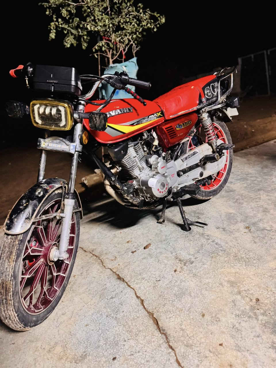 ٢٠٢٣ جدید سلام علیکم شباب باعد تایر بلادی ٢٠٠سیسی  ٤٠٠قوفلئ مابی اێ نقس***********
