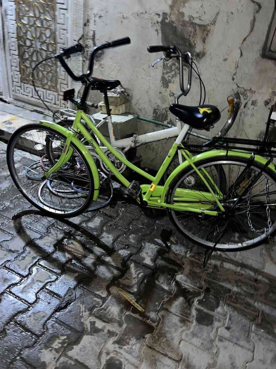 السلام عليكم بايكل للبيع بناتي الحجم ٢٦ السعر ٨٠ وبي مجال لاستفسار ***********
