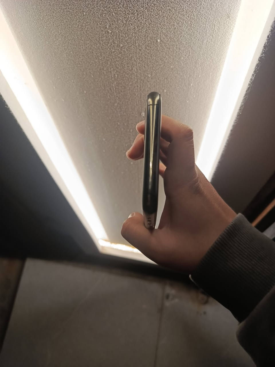 السلام عليكم مكلف بل نشر
ايفون 11بروماكس للبيع 
ذكرتة 256🧠
بطارية 100مبدلة🔋
شاشة مبدلة فيس ايدي واكف 
جهاز كلة شغل 
سعرة 200 قفل بدون معاملة 
*********** رقم الولد
