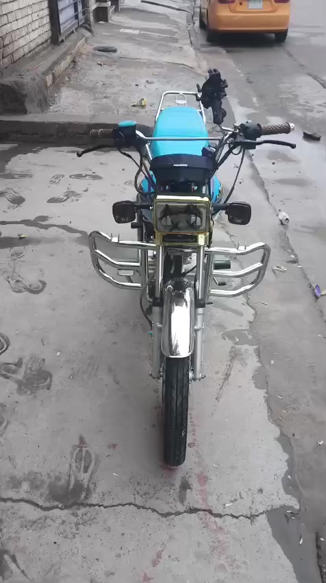 للبيع – دراجة ايراني موديل 2025 
 دراجة نظيفة 
✔️ محرك مكفول سعة 200 سيسي
✔️ ما بيها أي نقص مهم  
🔧 الملاحظات:
قمجي مال السرعة يحتاج تبديل
💰 السعر: خاص  
📍 الموقع: بغداد الدورة 
📞 للتواصل: ‏‪***********‬‏/‏‪***********‬‏(اتصال + واتساب)
