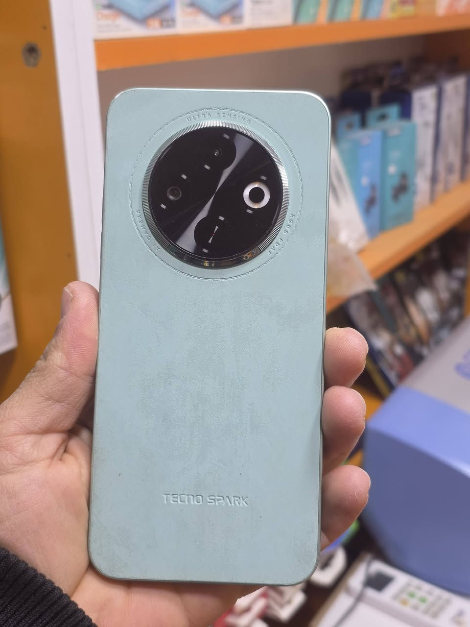 اجهزة مستخدمة بأسعار مناسبة
ذاكرة 128 و 256 
العنوان سوق المفرق 
للتواصل واتس أو اتصال ‎0775 512 6173
