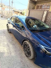 تويوتا بريوس مويل 2023 هايبرد محرك 2000 بيها شويه نواقص حادثها موجود ب...