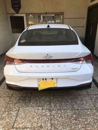 🧿   هونداي النترا 2023 هايبرد (بانزين+كهرباء)  لمتد فول واحد على واحد ...