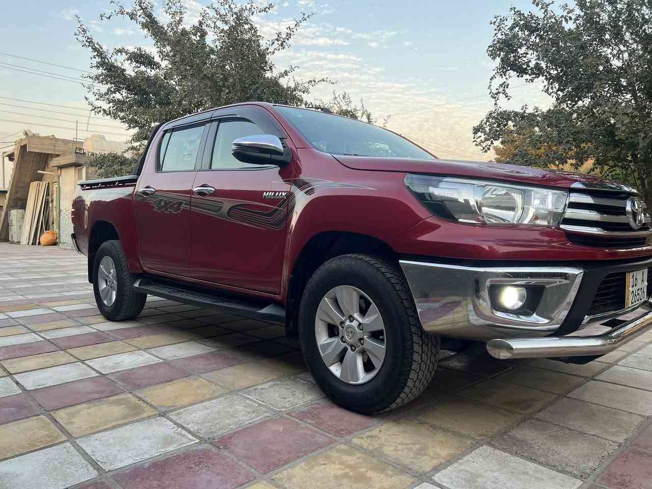 سلام عليكم 

للبيع بيكم هايلوكس 2019 فورويل 4سلندر
لون احمر رقم قادسية انكليزي بأسمي تحويل ثاني يوم 
مكان بغداد حي البتول 
السعر 280 وبيه مجال بسيط 
الرقم *********** / ***********
