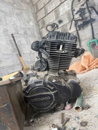 محرك • ٢٠٠ سي سي • ٥ نمر