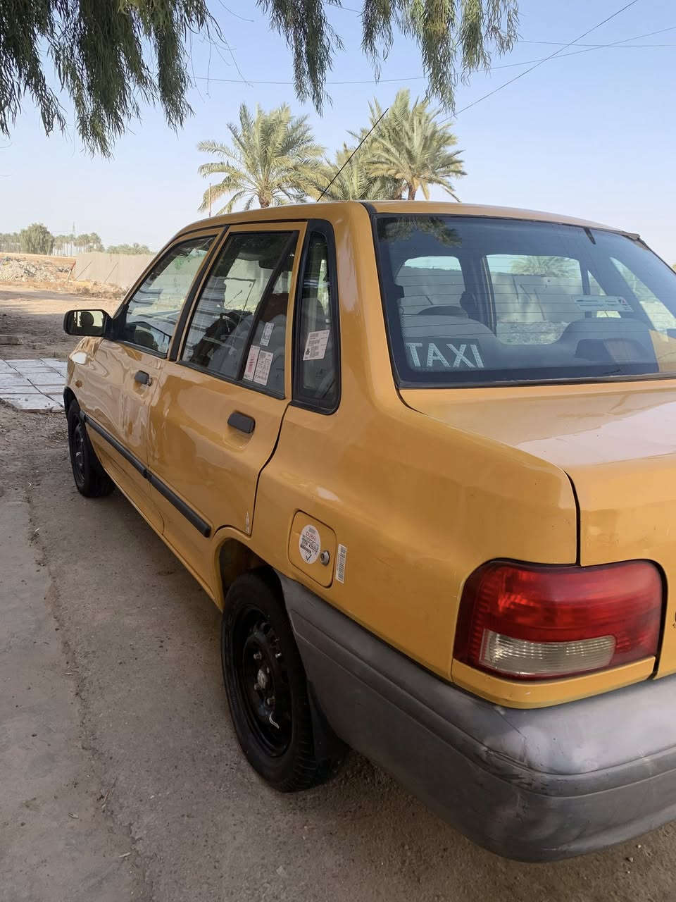 السلام عليكم ورحمه الله وبركاته سايبه للبيع 2014 مكان بغداد الحسينية السعر33بيه مجال حك الجيه اي استفسار اتصل***********
