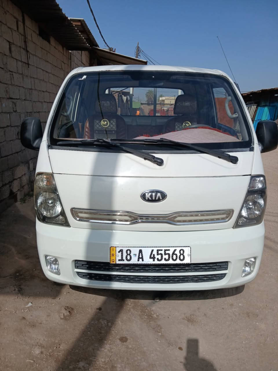 السلام عليكم كيا بنجو 2018 السياره جاهزه من كل شيء ماكينه حداديه تخم تاير السيارهل السياره مبدل بيها بنيد وباب فقط والباقي كفاله عامه رقم بابل وباسم راعيها اللي يبيعها السعر 105 وبيها مجال وهذا رقم صاحب السياره
*********** مكان السياره بابل قضاء القاسم
