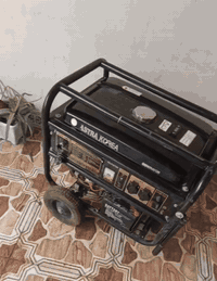 مولد استرا كوريا
باب الأول 
نحاس اصلي 
5KV 
جديد مستعمل يوم واحد فقط 
تشغيل بسويج وبصمه 

عنوان /كركوك
رقم / ***********
