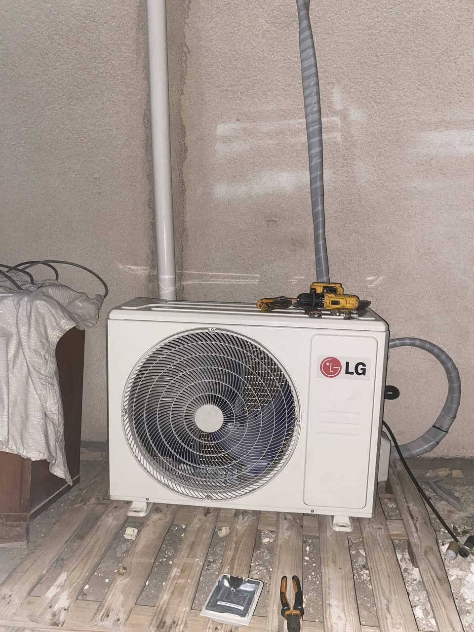 عندك سـبــلت ومـح ـتآج ـ تنقله 
عندك سـبــلت ومحتآر بــ تنصـبــه
لآ تحـتآر مـآعليك سـوى تتصـل علينه📞 
 💥تنصيب جميع أنواع السبالت ( جداري -كنتوري)
💥صيانة جميع انواع السبالت والمكيفات 
💥فتح وغسل او تنظيف  جميع انواع السبالت بضمان جودة العمل 
***********
***********
