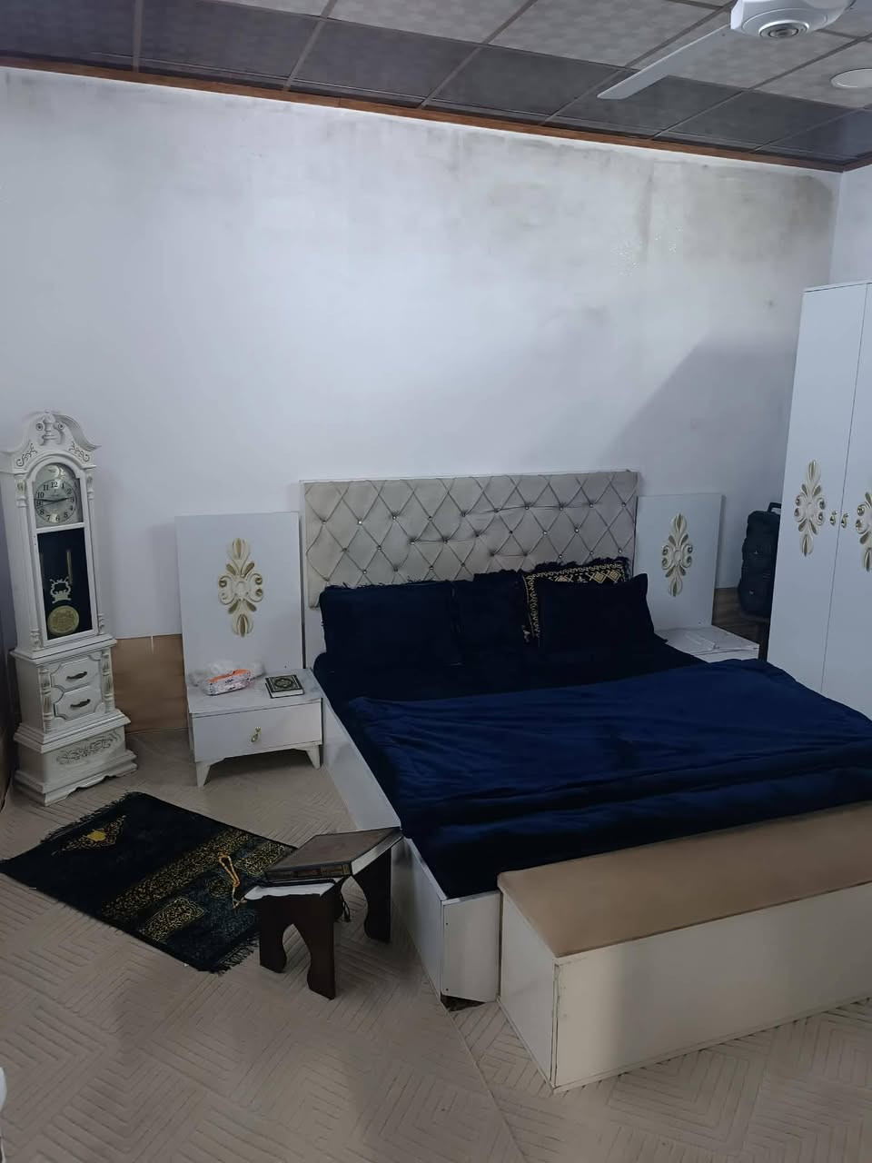 السلام عليكم غرفه نوم تركي للبيع الاستفسار عل رقم ***********
