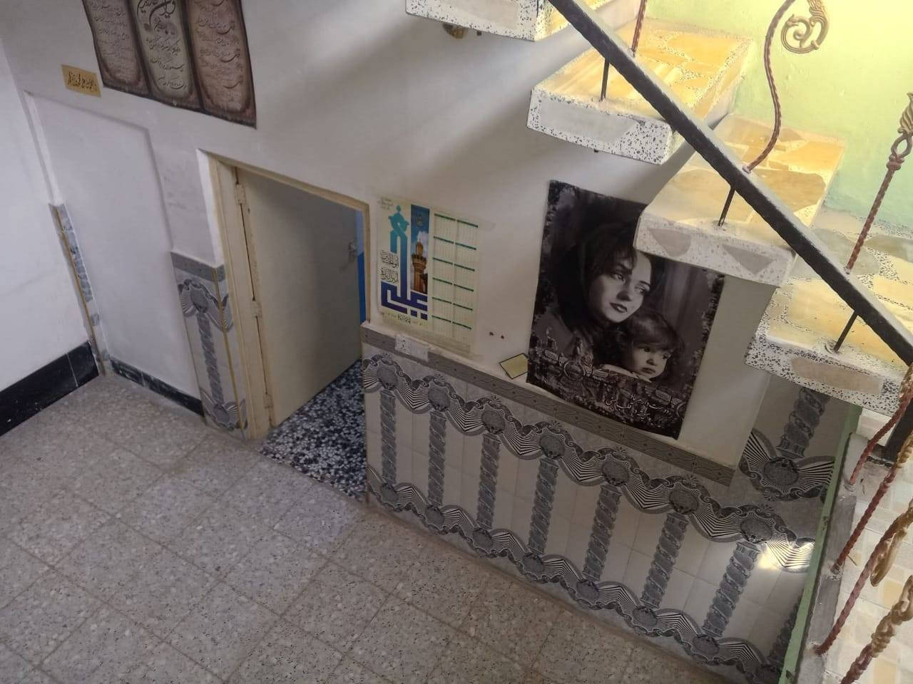 بسم الله وعلى بركة الله ،،
يعلن مكتب دلالية الزراعي في حي ميسان زراعي ،،

باادارة الحاج ابو عبدالله الكرعاوي ،،

بيت للايجار مساحته 120متر طابقين 

غرفه نوم وصالة كبيرة وصالة صغيرة ومطبخ وحمام وساحة بيت ،،،في حي ميسان نهايه الكيات شارع الزوار القديم خلف سكله الكرعاوي 

والطابق الثاني غرفه نوم وصالة ،،

ايجاره 225 الف مقدمه شهرين ،

للاستفسار الاتصال بالرقم ***********،،

مامتواجد على الفيس اتصل عليه لو تعال للمكتب ،،
