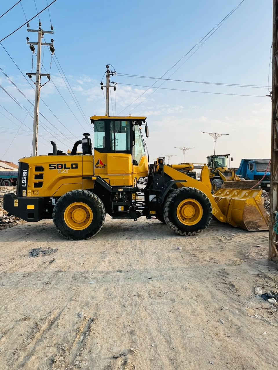 شفل للبيع SDLG حجم L936H موديل 2023 مكفول كفاله عامه كير ومحرك مكان ناصريه سوق الشيوخ 

‭0780 839 2288‬
