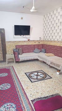 بيت 100متر البيع الواجهه5ونزال20 السعر خاص العبيدي شارع الشريط رقم 077...