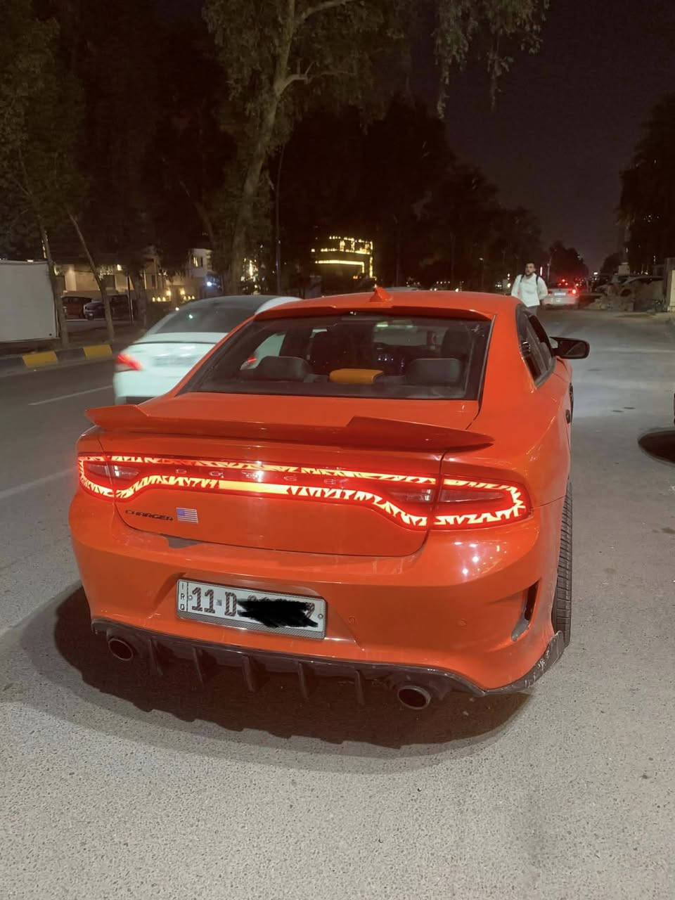 السلام عليكم
جارجر ٢٠١٨ امريكي 
ماشيه 134 ميل 
حادثها من امريكا صبغ جاملغ خلفي عكس السايق 
بالعراق صار بيها حادث تبديل باب السايق واللي وراه وشبر بالحاملغ الخلفي 
وشبر بالجامغ الامامي 
وانصبغت الصفحه كلها صور الحادث بالعراق قبل التصليح موجوده 
سياره رقم بغداد انكليزي وبأسمي 
السعر ١٨٠ وبيها مجال


**إذا كنت صاحب هذا الإعلان وتريد حذفه لأي سبب، رجاءا أرسل رسالة إلى الدعم الفني**