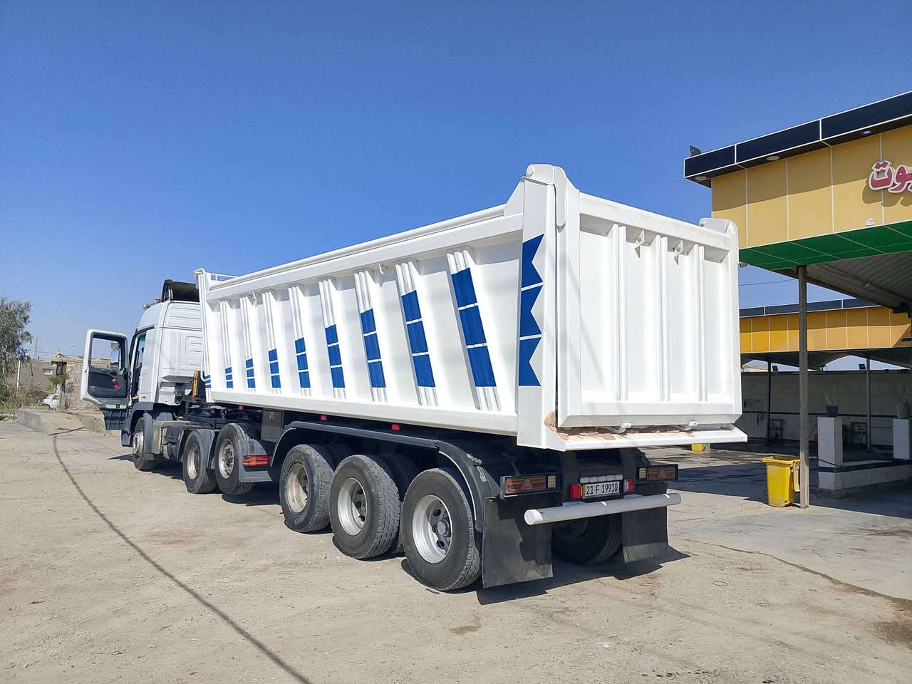 اللهم صل على محمد وال بيت محمد اكتروز سنكل خلفي موديل 2005 رقم سليمانيه عربانه تالثه دنكير سنويه جديدة شرط التحويل 
***********
