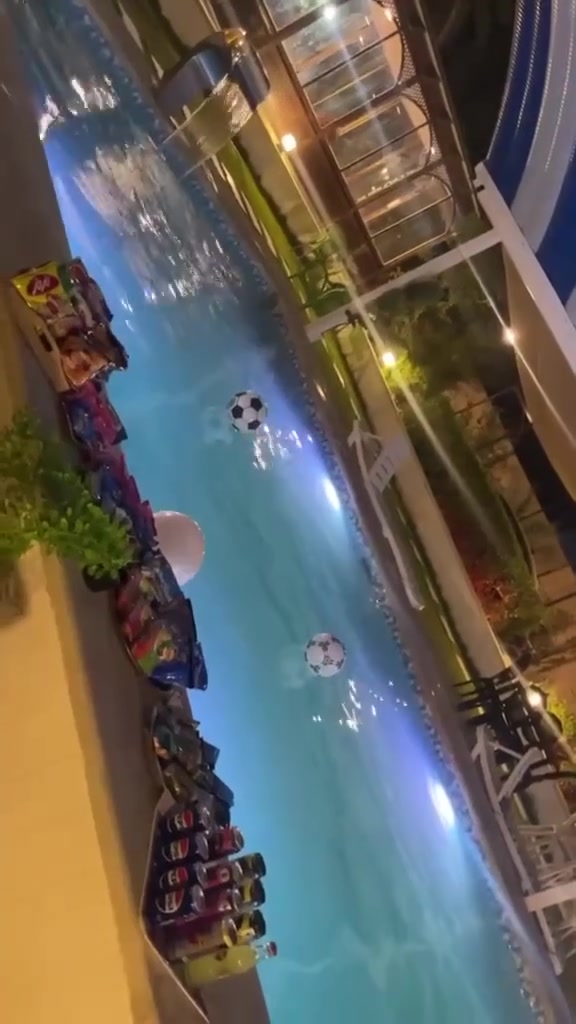 مزرعة الواحة ترحب بكم  بغداد الكرتونية قرب جسر ديالى تبعد عن بغداد الجديدة عشر دقائق للحجز ***********
