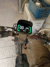 دراجه شحن للبيع مستعمله ٨ اشهر فقط  حجم ٢٠ سعرها ٤٠٠ 07753511699