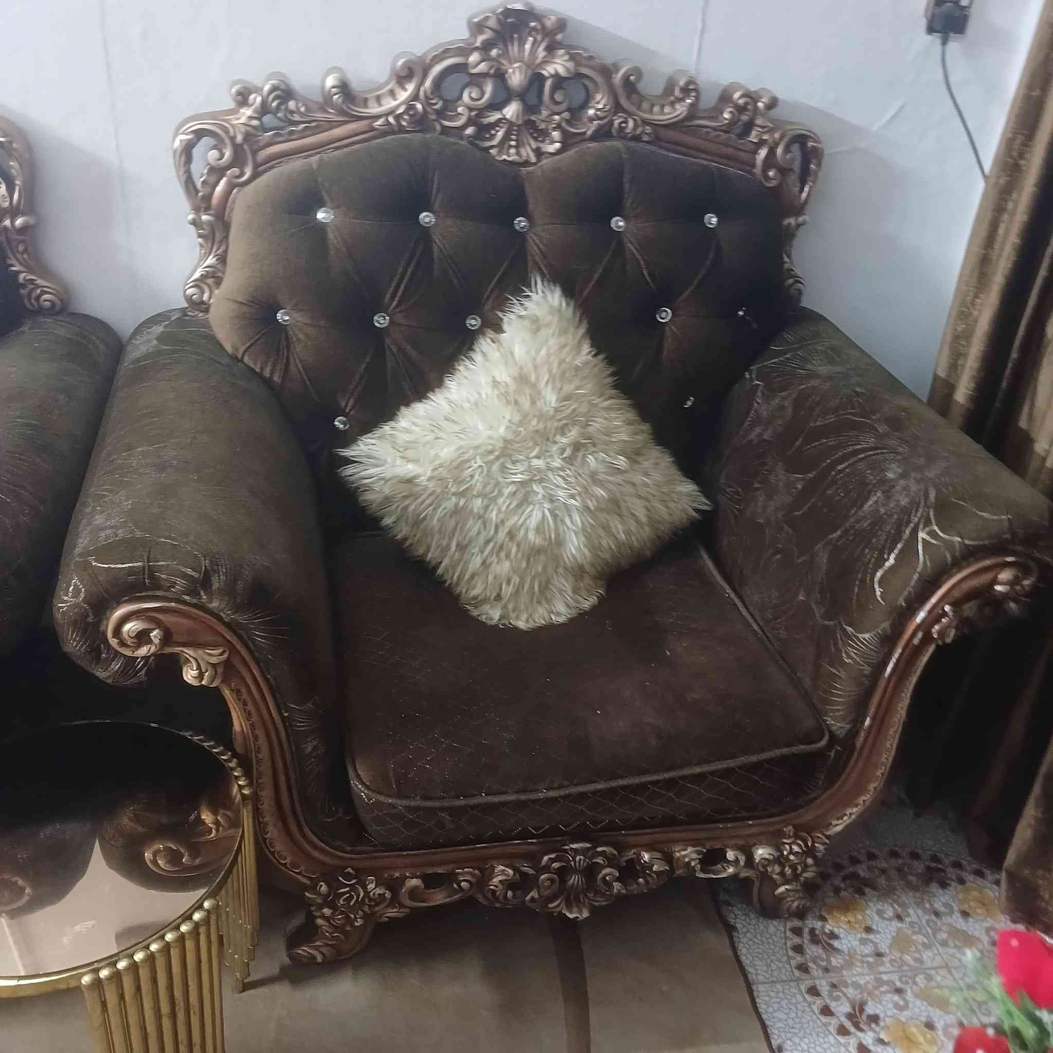 تخم ٧ مقاعد نضيف تفاصيل بلمقطع
السعر ع خاص او اتصل ع رقم المكان بغداد المعامل ***********
