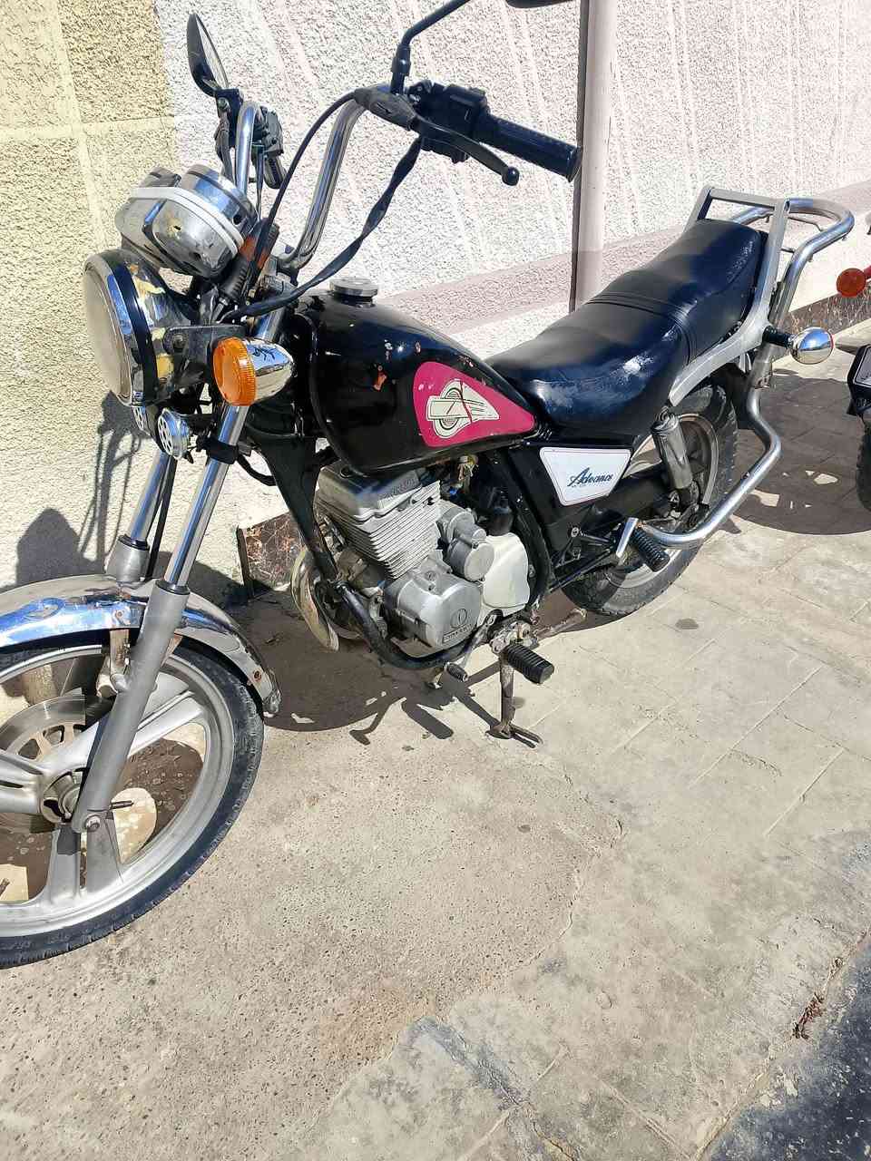 سلام عليكم شباب الماطورات للبيع دايلم الطويل 550 وبي مجال والابتر600وبي مجال 
الاستفسار 
***********
***********
