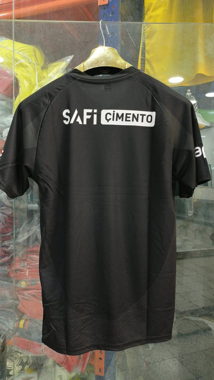السلام عليكم وجبة دريسات دوري تركي وجودة ممتازة فقط جملة
كمية قليلة 
واتساب 
***********
