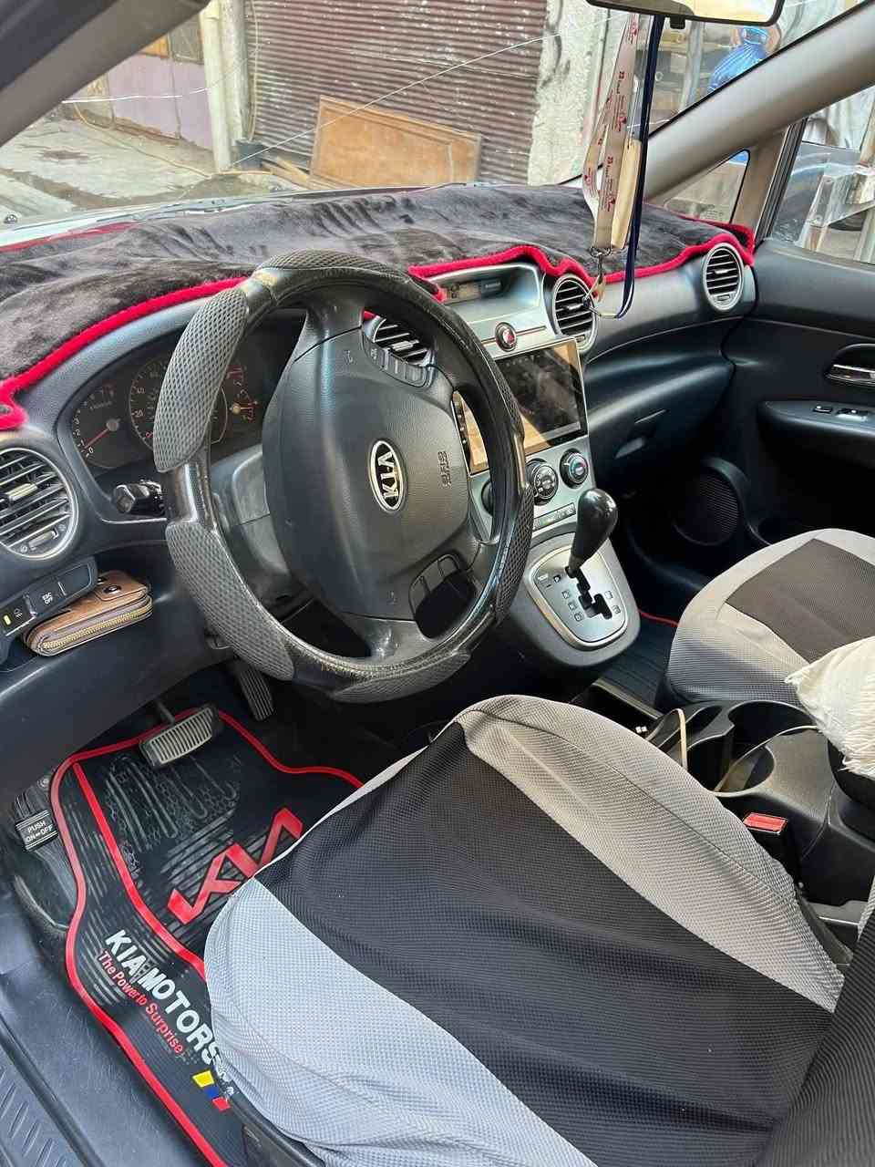 روند للبيع موديل٢٠٠٨ بأسمي رقم بغداد محرك ٢٧٠٠ تبريد جديد محرك نظيف سيارة خير من الله ٧ راكب معروضة ٧٨ بيها مجال بسيط مكان البلديات ***********
